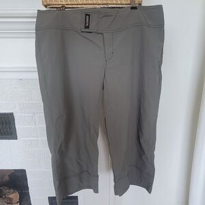Kerrits Olive Capris